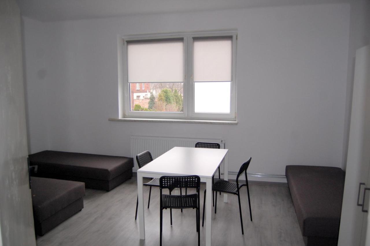 Riviera Rybnik Hostel Rybnik  Luaran gambar