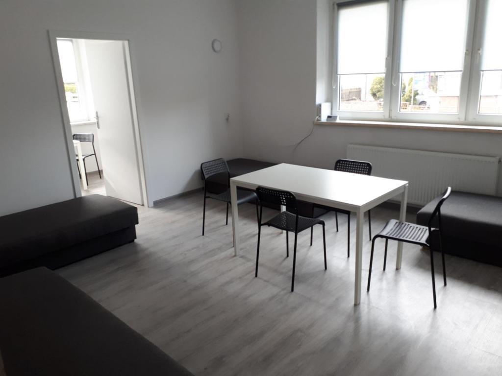 Riviera Rybnik Hostel Rybnik  Luaran gambar